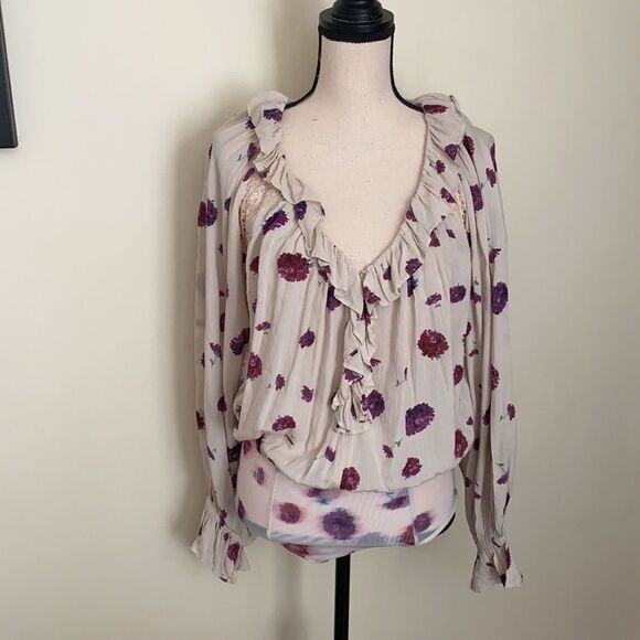 NWT Free People Poppy Floral V-neck Bodysuit Sz XS - Picture 4 of 12
